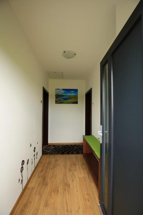 Apartmany Kohoutek A Slepicka V Novohradskych Horach โนเว ฮราดี ภายนอก รูปภาพ